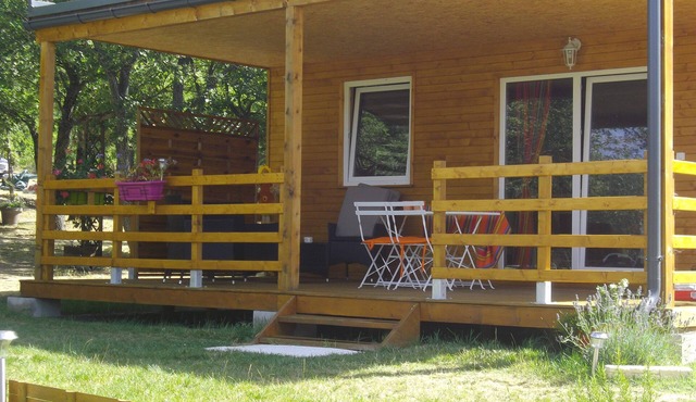 Montolieu rental 2 pers. + possible young child with swimming pool