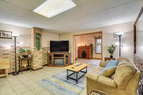 Montour Falls Apartment about 3 Mi to Seneca Lake!