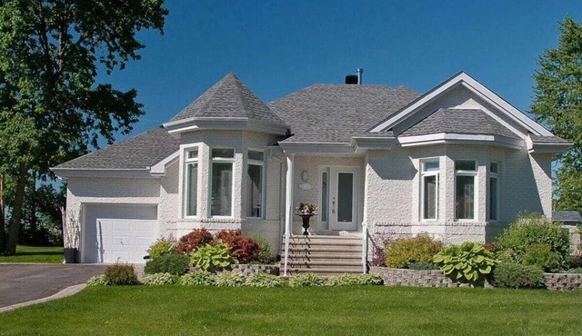 Montreal Top Vacation Home