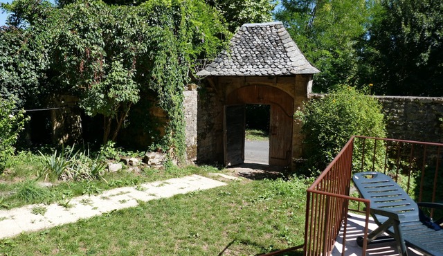 Montrepos - Former 17th century presbytery, sleeps 14