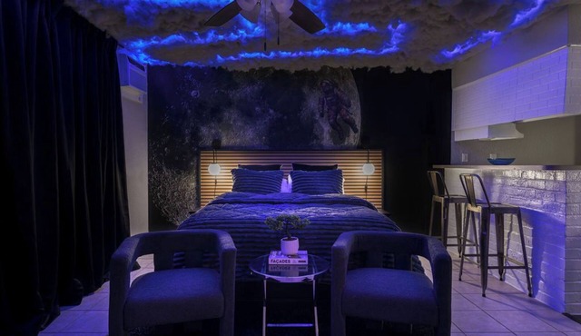 Montrose Dream Cosmic Studio! Medical Center 02