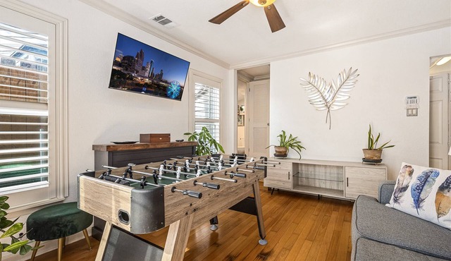 Montrose Home Nr Med Center | BBQ Foosball Desk