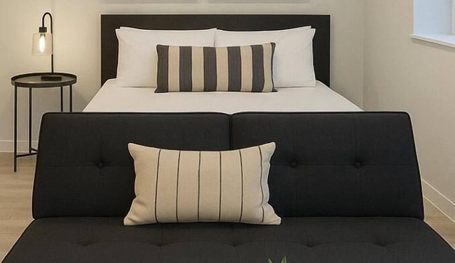 Montrose Studio:Your Uptown Base
