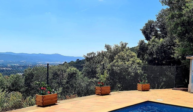 Montseny Natural Park Forest Studio with spectacular valley and coastal views