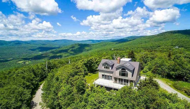 Moon Hill Retreat in Green Mountain
