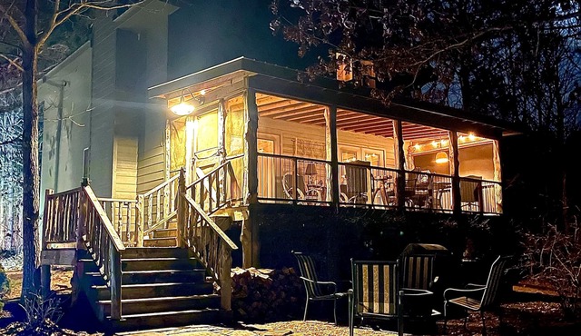 Moon Lake Lodge mountain getaway