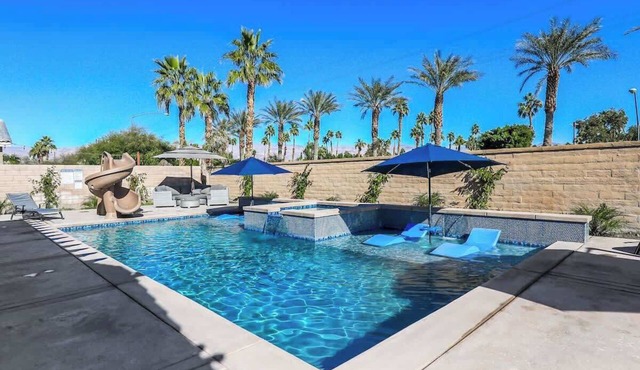Moon Palace Desert Oasis with Private Pool & Spa
