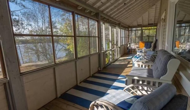 Moon River Main 7 Sum