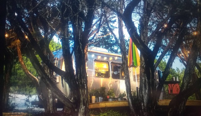 "Moonbeam " the Airstream on Round Mountain Ranch