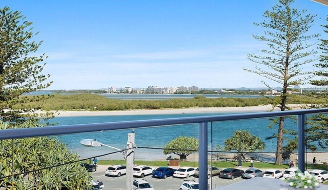 Moondara Unit 5, Bulcock Beach QLD