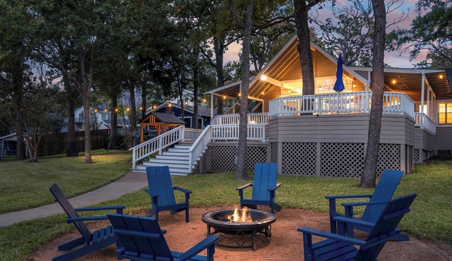 Moonlight Bay Chalet-Lakefront Retreat Deep Water Boat Launch/Dock