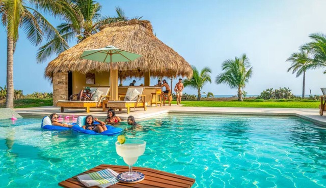 Moonlight Villa by the sea
