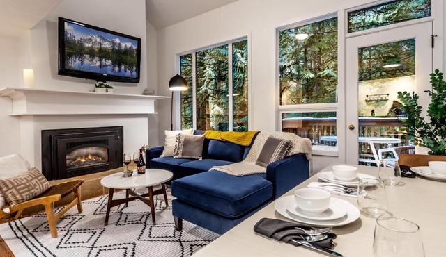 Moonriver Retreat