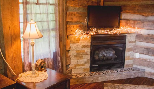 Moonshine Runners Cabin