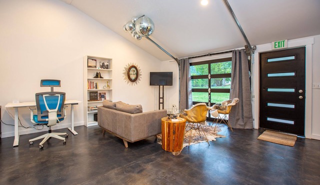 Moonshot Haven - Modern Farmhouse