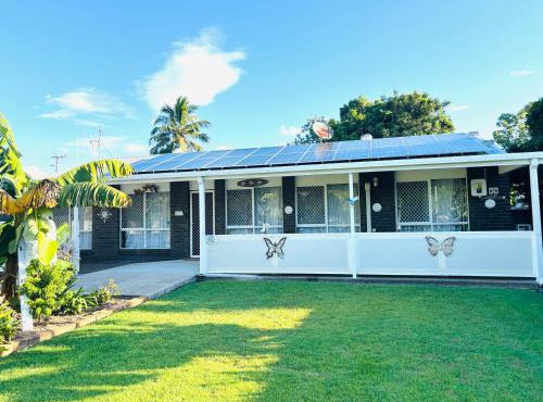 Moore Park Beach Gardens-walk to the beach