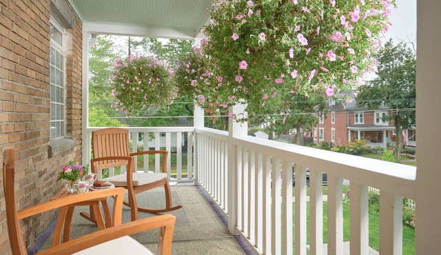 Mooreland Garden Inn