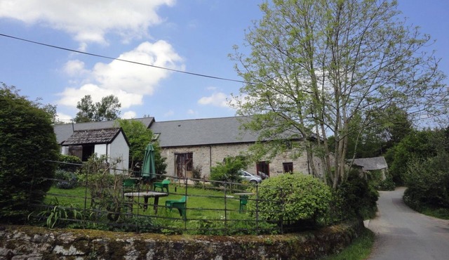 MOORHAVEN, pet friendly, with open fire in Chagford