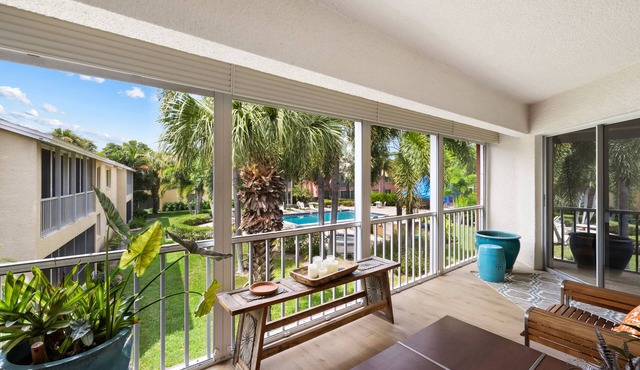 Moorings Condo with Private Beach Access, 2nd floor Unit, Western Exposure