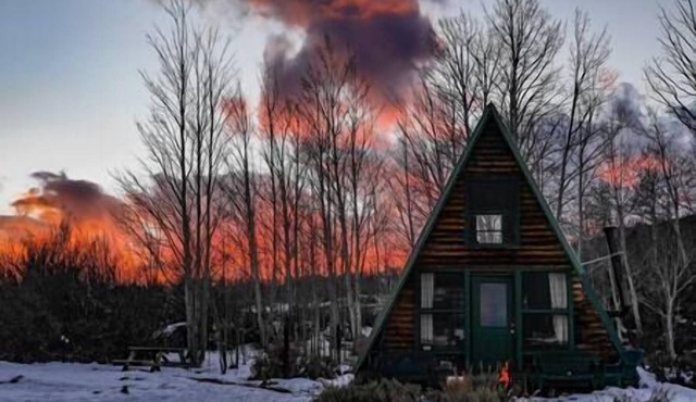 Moose Haven Cabin@22 West Cabins 18 miles from Walden, 80 miles from Steamboat.