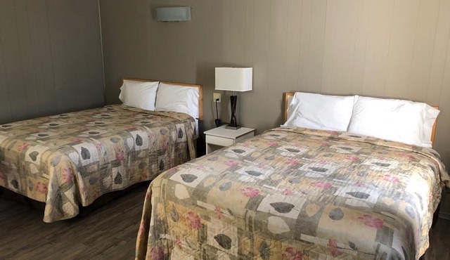 Moose Motel