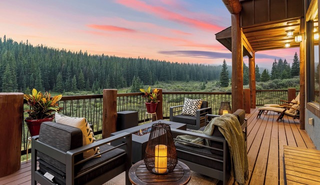 Moose Sightings, Hot Tub, Pool Table, Views, Hot Springs, 16mi to Breckenridge