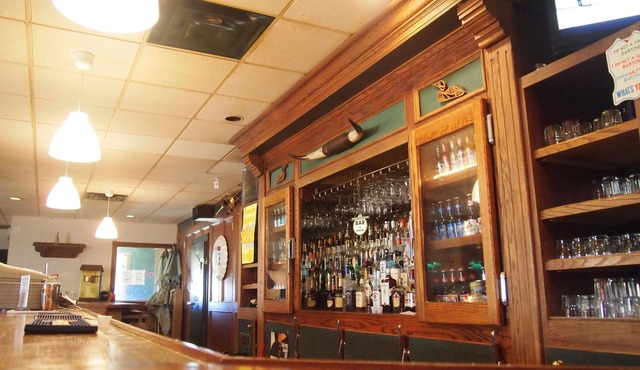 Moosomin Country Squire Inn