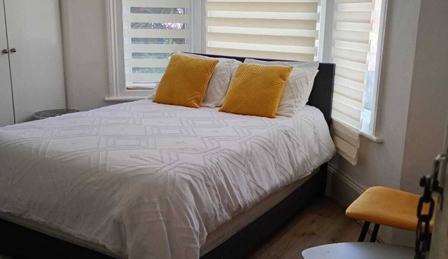 Morden studio 1 near emirates