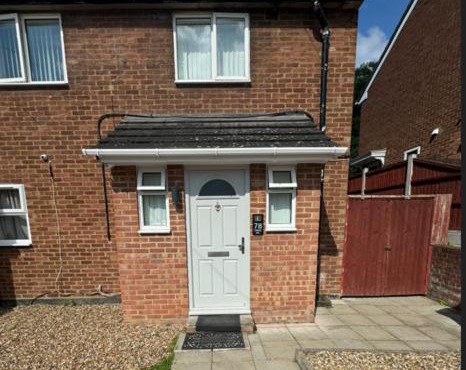 Mordern Luxury Home or Private Rooms With Modern Comforts