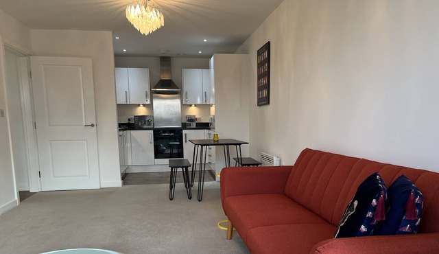 Mordern Retro 2 bedroom Apartment