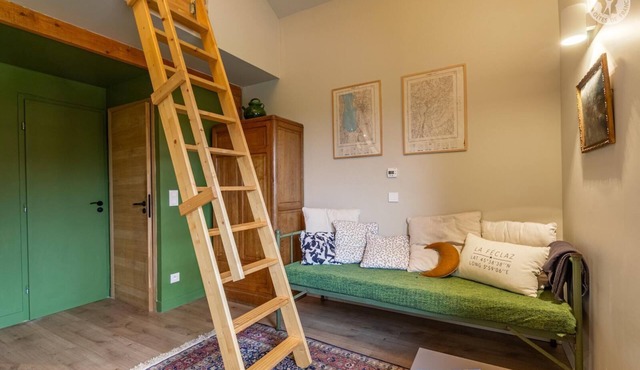 MORENA AT CHALET DE PLAINPALAIS