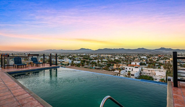 Morgan Residences 508A @ Boutique Hotel with pool, gym, spa