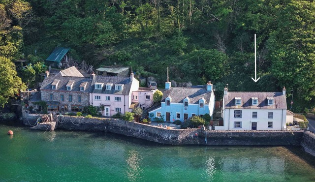 Morgan's Cottage Has One Of The Best Positions In Dale Right On The Water's Edge