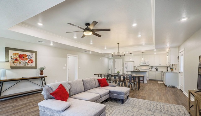 Morgan’s Point Resort Home By Belton Lake Marinas!