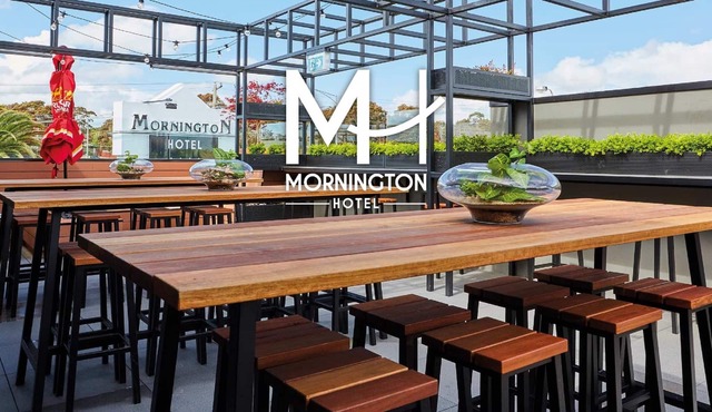 Mornington Hotel