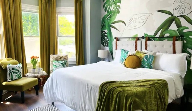 Moroccan Jungle. Parking|Yard|FirePit|Wine|HomeGym