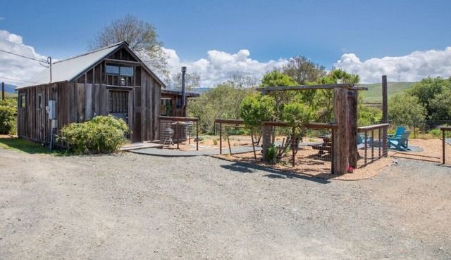Morro Bay Cabin Studio with Beautiful Backyard