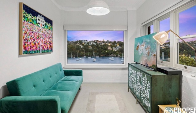 Mosman Bay views 2 Bed Apartment