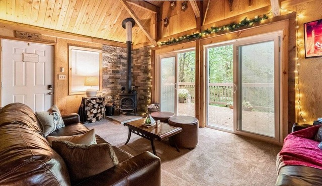 Moss Hollow Cabin at Promised Land State Park