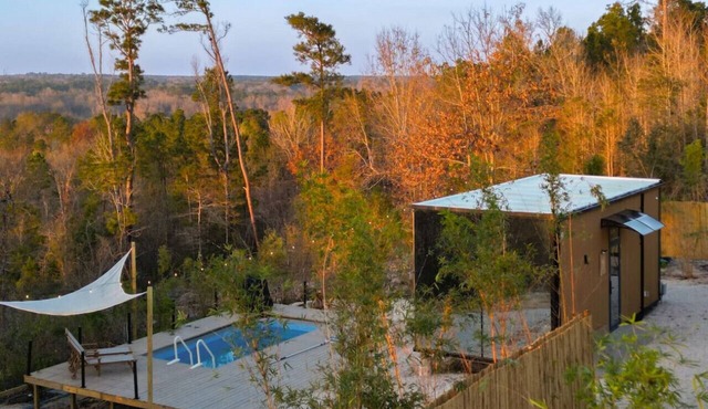 Moss:Zen Mirror Cabin, Pool, Sunset Views, Firepit