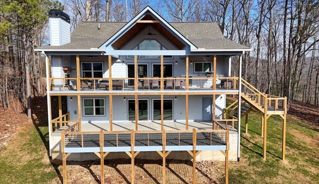Mossy Oaks Grand-Outdoor Kitchen-Amazing Views- 3 Master Suites