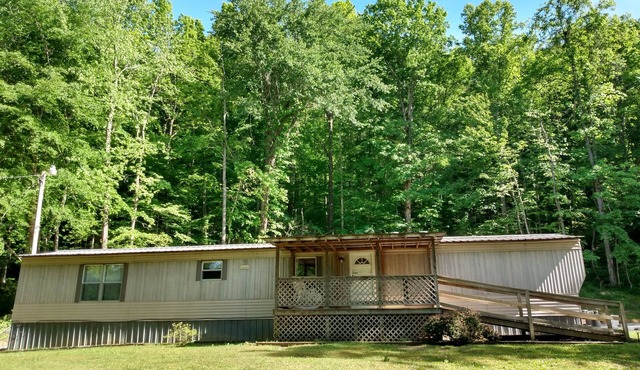 Mossy Ridge- Trail #4, 88 &95 access- 3 bedroom- 6 person home on Brimstone Road
