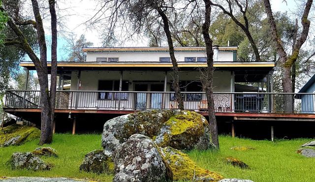 Mossyrock Strawbale House - Near Yosemite & Townnn