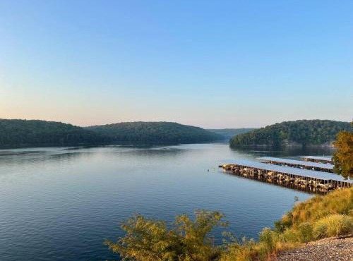 Most Exquisite View on the Lake! USA Themed fun condo! Host dedicated to creating your next memorable vacation!