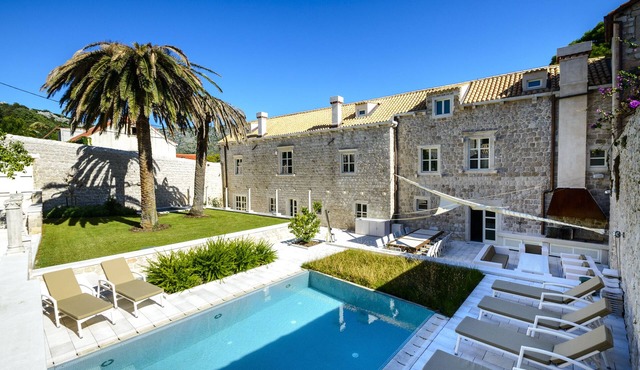 Most luxurious villa in the region, full consigliere service 247