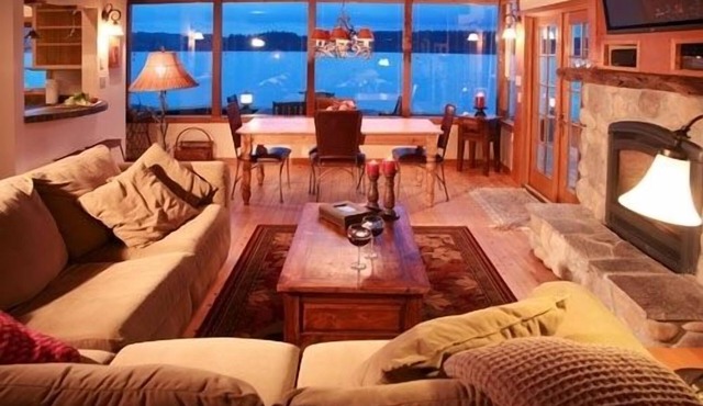 Most Romantic Spot Ever - Beach Hideaway Steps from the Beach