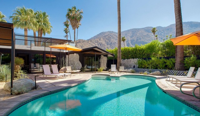Mostero House at Old Las Palmas – Midcentury Luxury