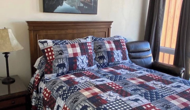 Motel 400 & Suites Single Kitchenette Unit D