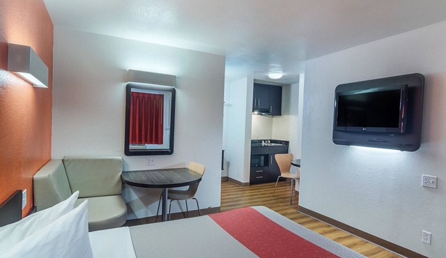 Motel 6 Ardmore, OK