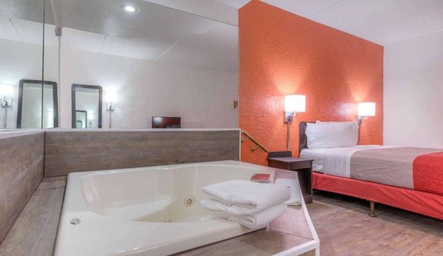 Motel 6 Bridgeview, IL